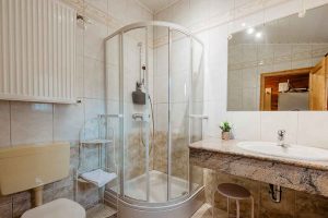 Ferienhaus-10-Badezimmer-Feriendorf-Ulrichsgrün_Waldmünchen