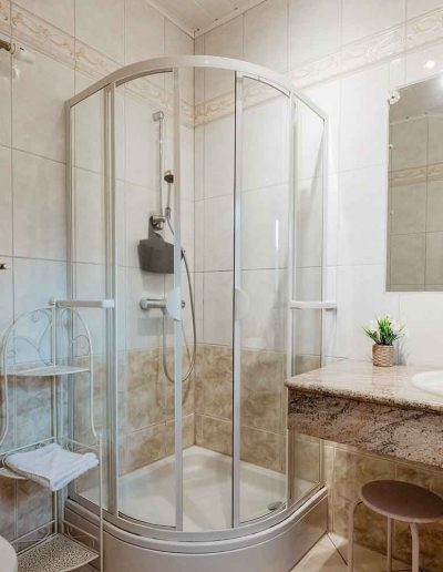 Ferienhaus-10-Badezimmer-Feriendorf-Ulrichsgrün_Waldmünchen